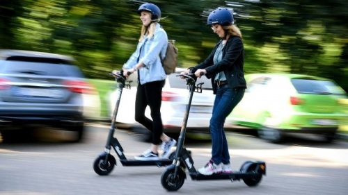 gallery/electric scooter trial